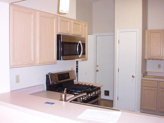 5th image of 9422 E Cork St
