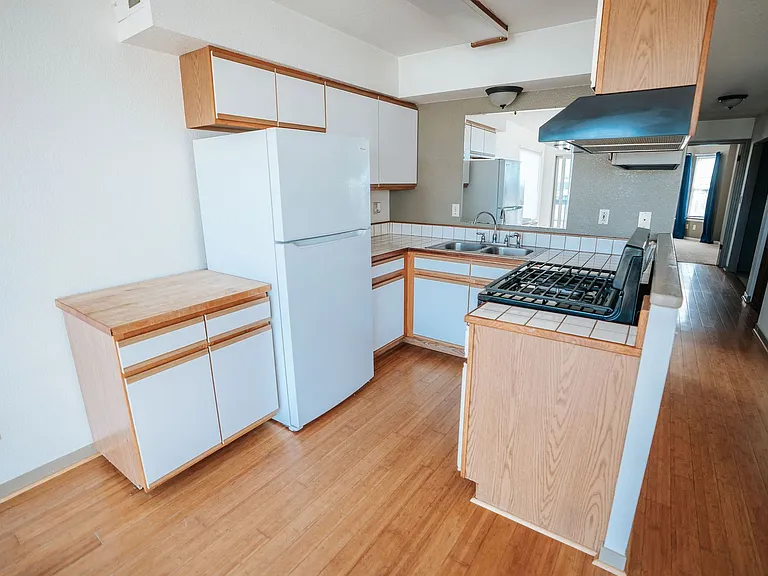 122 Cod St — Photo 12