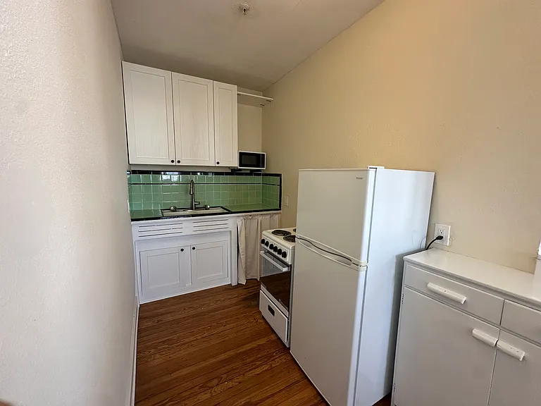 1414 20th St #19 — Photo 19