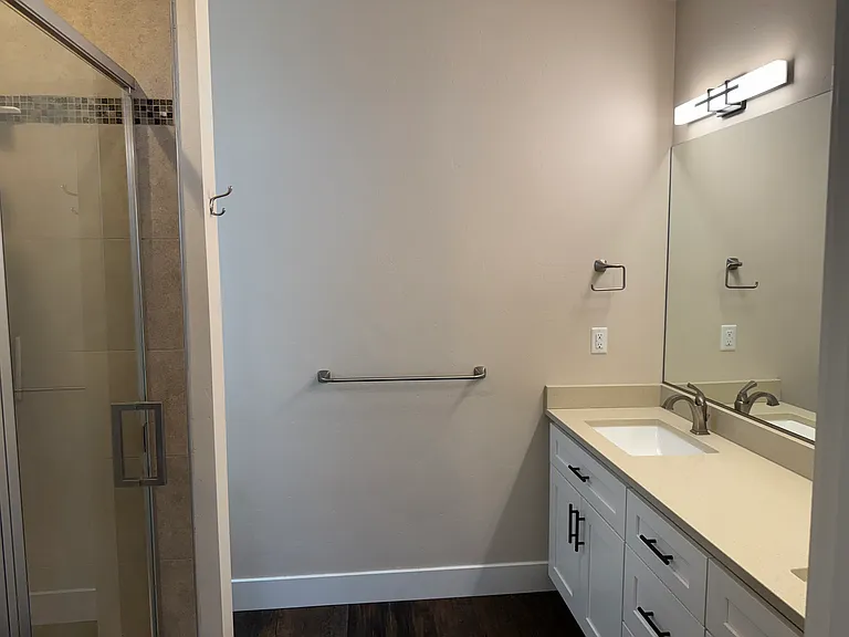 2755 SW Greens Blvd #16 — Photo 3