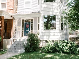 1426 W Granville Ave #1, Chicago, IL 60660