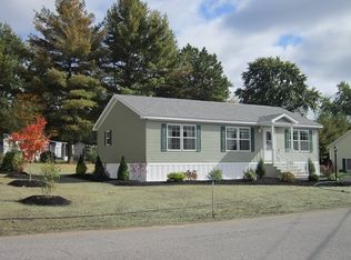 2 Crestwood Dr, Concord, NH 03301