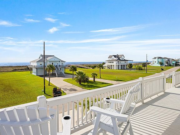 4th image of 3709 Biscayne Beach Rd