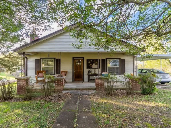 803 Ehrich Ave, Bridgeport, AL 35740