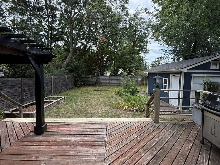 514 Dakota St — Photo 14