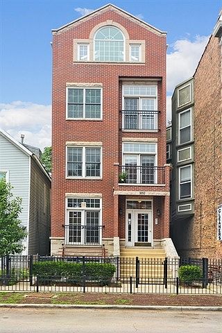 1st image of 3052 N Sheffield Ave #3