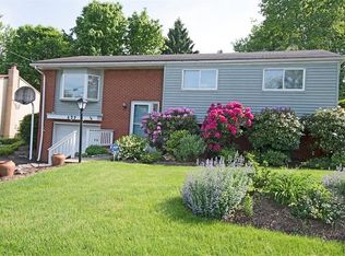 637 Macbeth Dr, Pittsburgh, PA