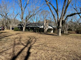 80 Beaver Rd, Hattiesburg, MS 39402