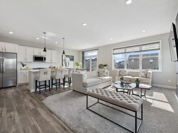 463 Murray Hill Way, Waconia, MN 55387