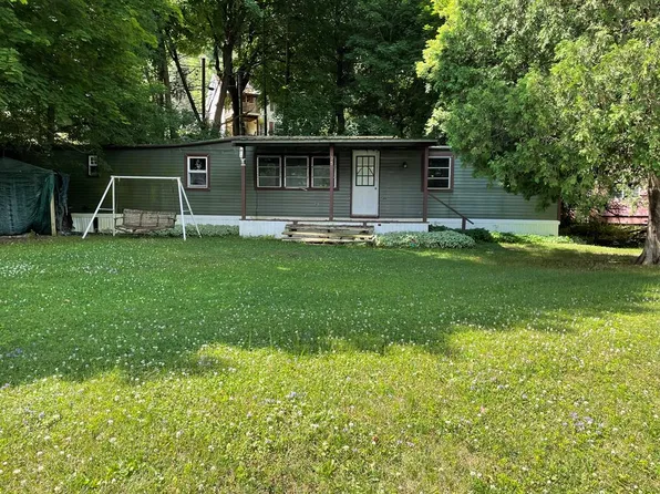 35 Germania St, Abbott, PA 16922