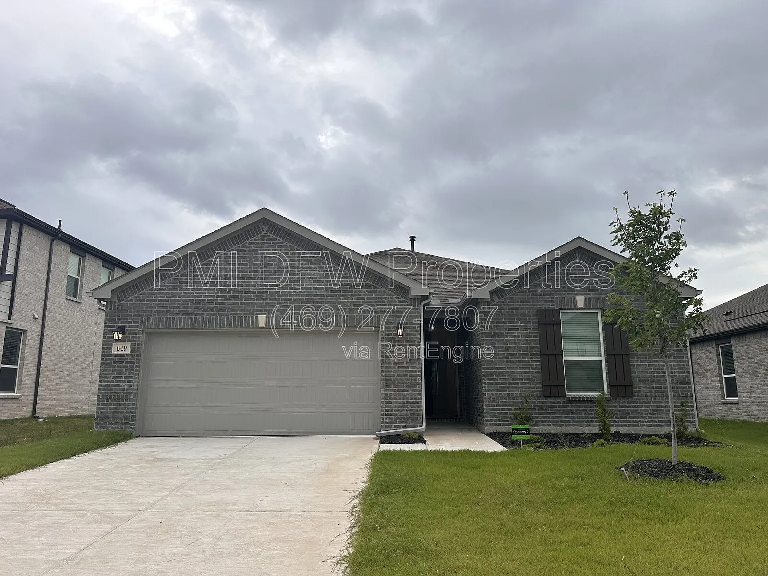 4 bed, 2.0 bath, 1674 sqft, $2,100 — Photo 1