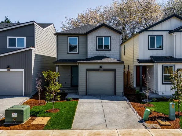 1111 SE 194th Pl, Camas, WA 98607