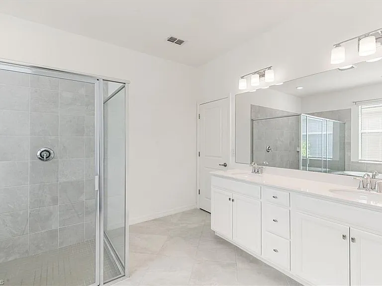 2525 Kona Way — Photo 12