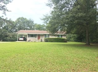 699 White Chapel Rd, Carriere, MS 39426