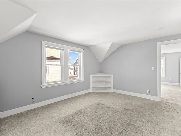 49 Parker St #2 — Photo 2