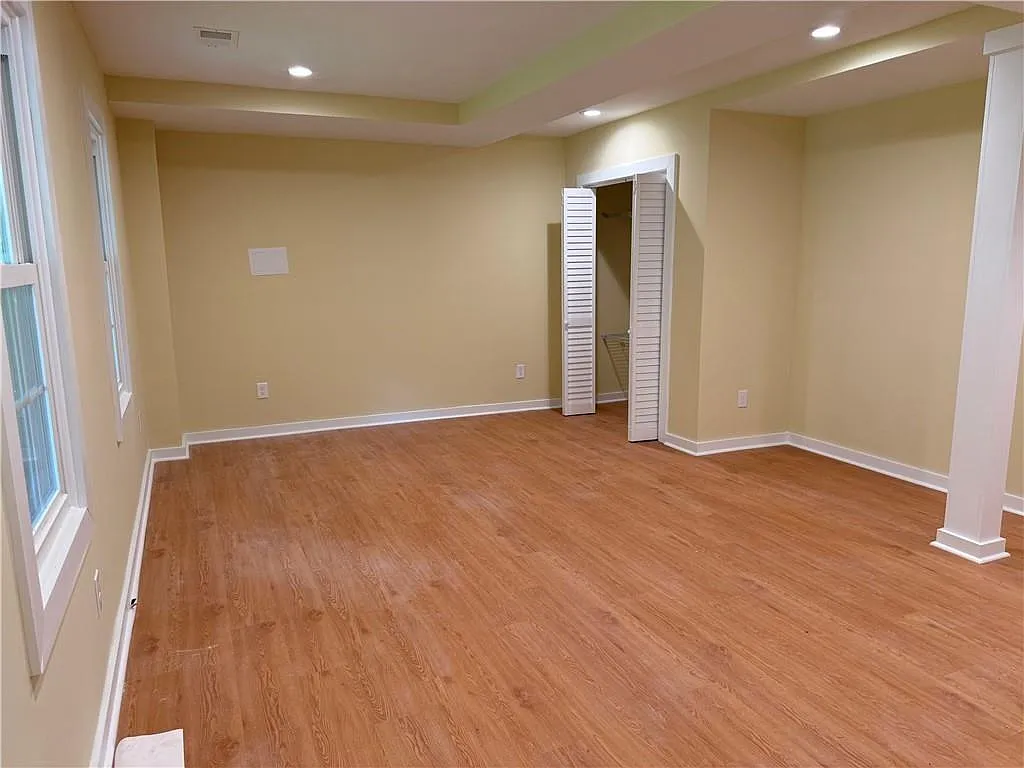 Studio, 580 sqft, $1,200 — Photo 4