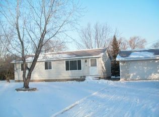 99 200th Ave NW, Oak Grove, MN 55011