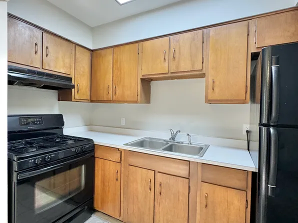 510 Holladay Dr #205, Danville, KY 40422