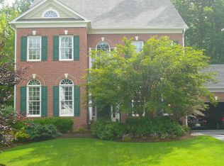 6323 Wilmington Dr, Burke, VA 22015