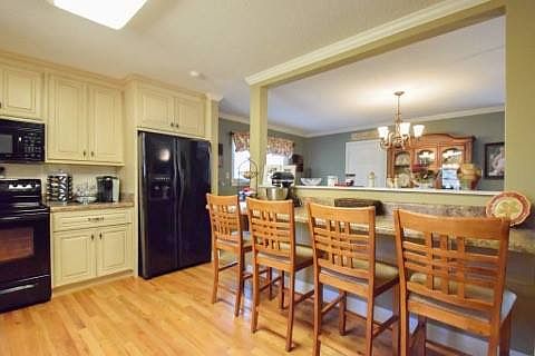 3rd image of 109 Poplar Dr