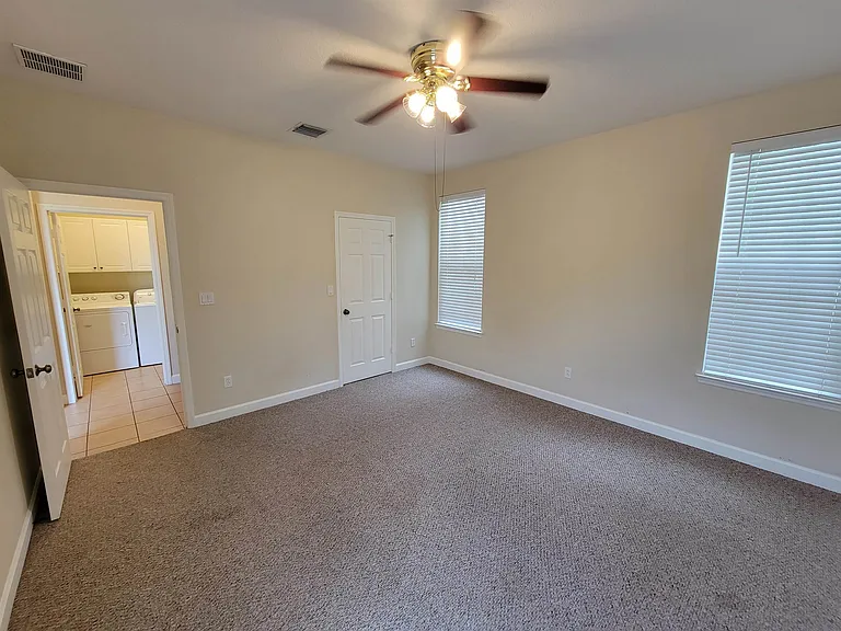 4247 Raleigh Way — Photo 13
