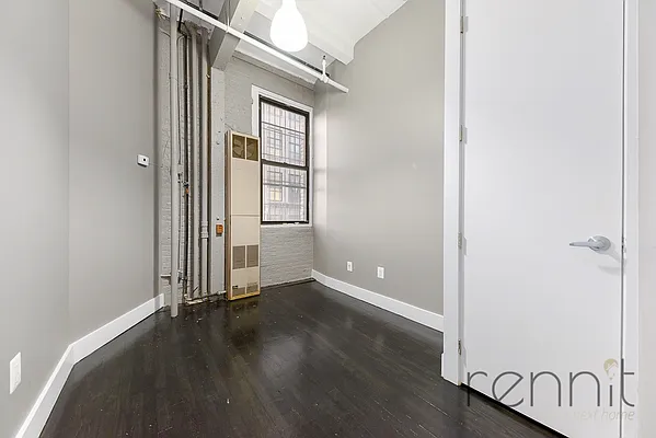 Rented by Rennit Inc. | media 10