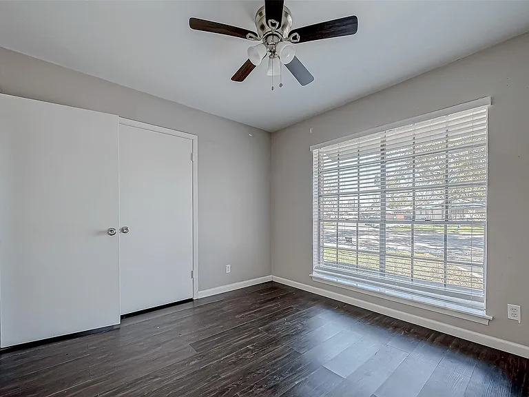 7315 Housman St — Photo 24