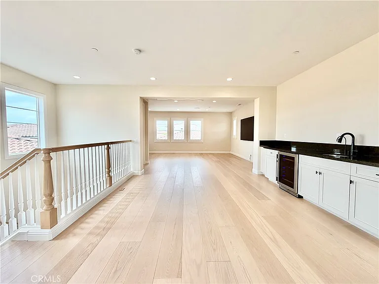 98 Pinnacle Dr — Photo 33