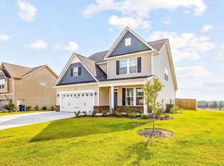 717 Stonebriar Ave, Raeford, NC 28376