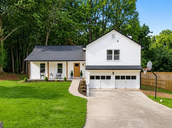 1548 Sprayberry Dr, Marietta, GA 30066