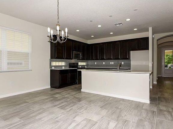 5th image of 3208 Bayflower Ave