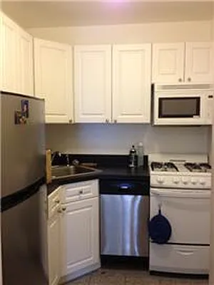 Rented by Clatter Realty Inc. | media 51