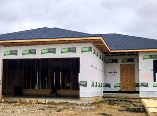 2516 N 9th Ave E, Newton, IA 50208