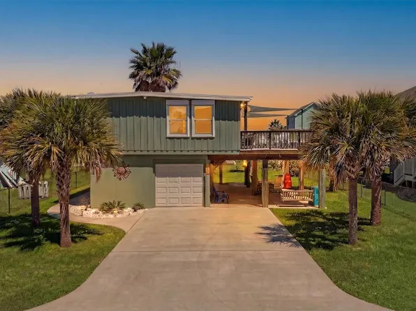 4031 Panola Dr, Galveston, TX 77554