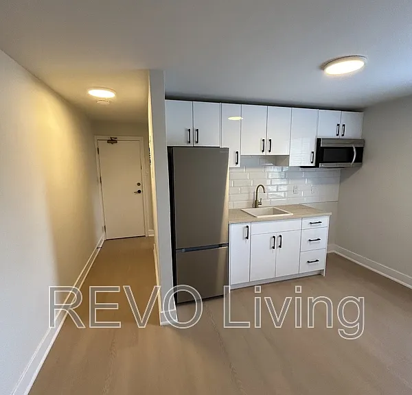 3 Water St #ST5 — Photo 1