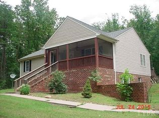 1539 S Coolwell Rd, Madison Heights, VA 24572