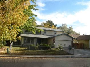 3670 La Tierra Ter, Reno, NV 89502