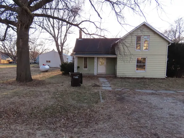 518 Walnut St, Bellwood, NE 68624