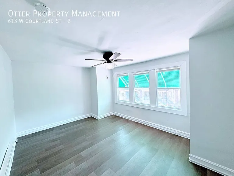 613 W Courtland St #2 — Photo 5