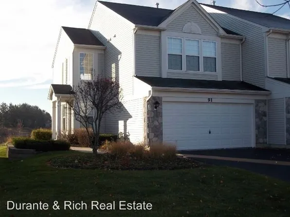 91 W Chatham Ln, Round Lake, IL 60073