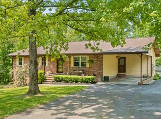 114 Fawn Trl, Signal Mountain, TN 37377