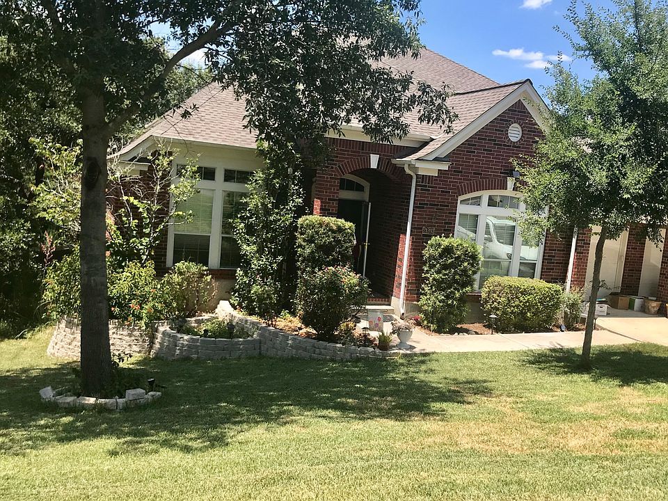 2nd image of 21203 Promontory Cir