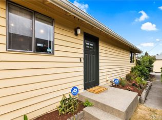 8852 18th Ave SW, Seattle, WA 98106