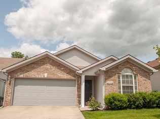 2773 Red Clover Ln, Lexington, KY 40511