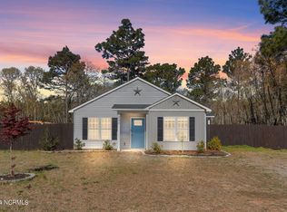 200 Park Ave, Pinebluff, NC 28373