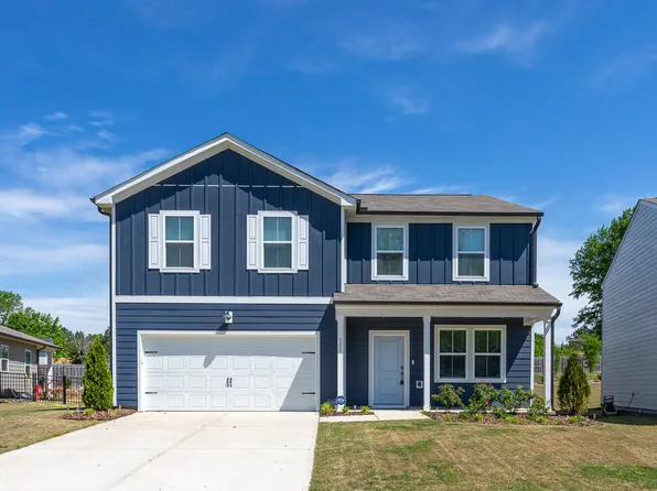 521 Campbell Ridge Pl, Wendell, NC 27591