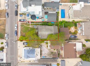 221 11th St, Beach Haven, NJ