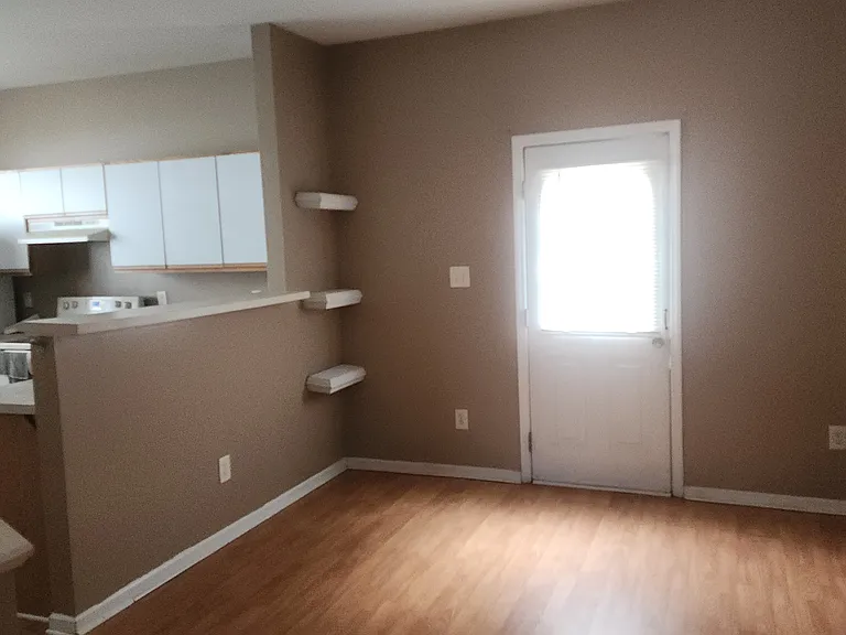 3871 Pin Oak Rd — Photo 5
