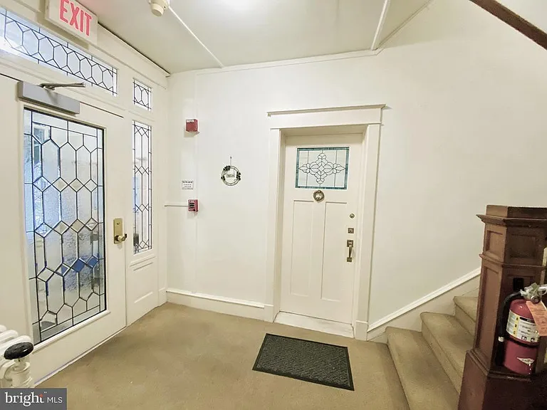 1505 State St #1A — Photo 22