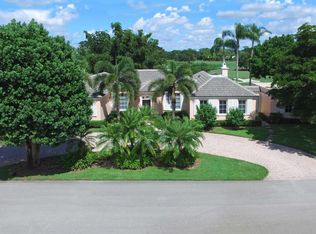 51 Country Rd S, Golf, FL 33436
